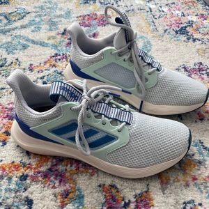 Adidas women’s falcon tennis shoe